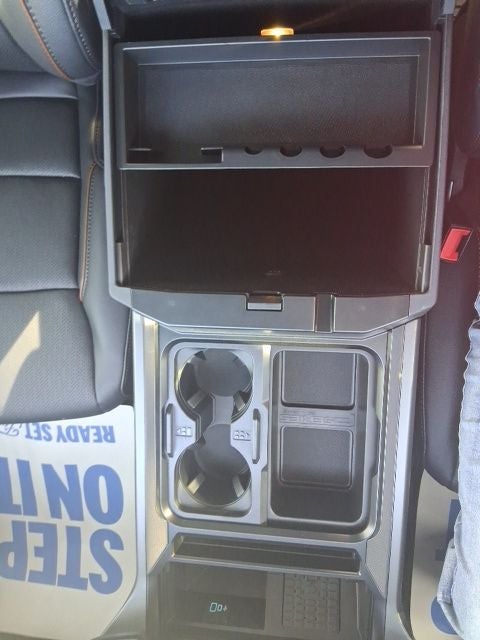 2026 Ford F-350SD Lariat Black Appearance Pkg