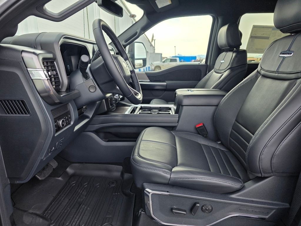 2026 Ford F-350SD Platinum