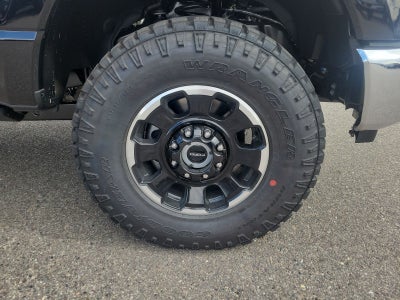 2026 Ford F-350SD Lariat Tremor