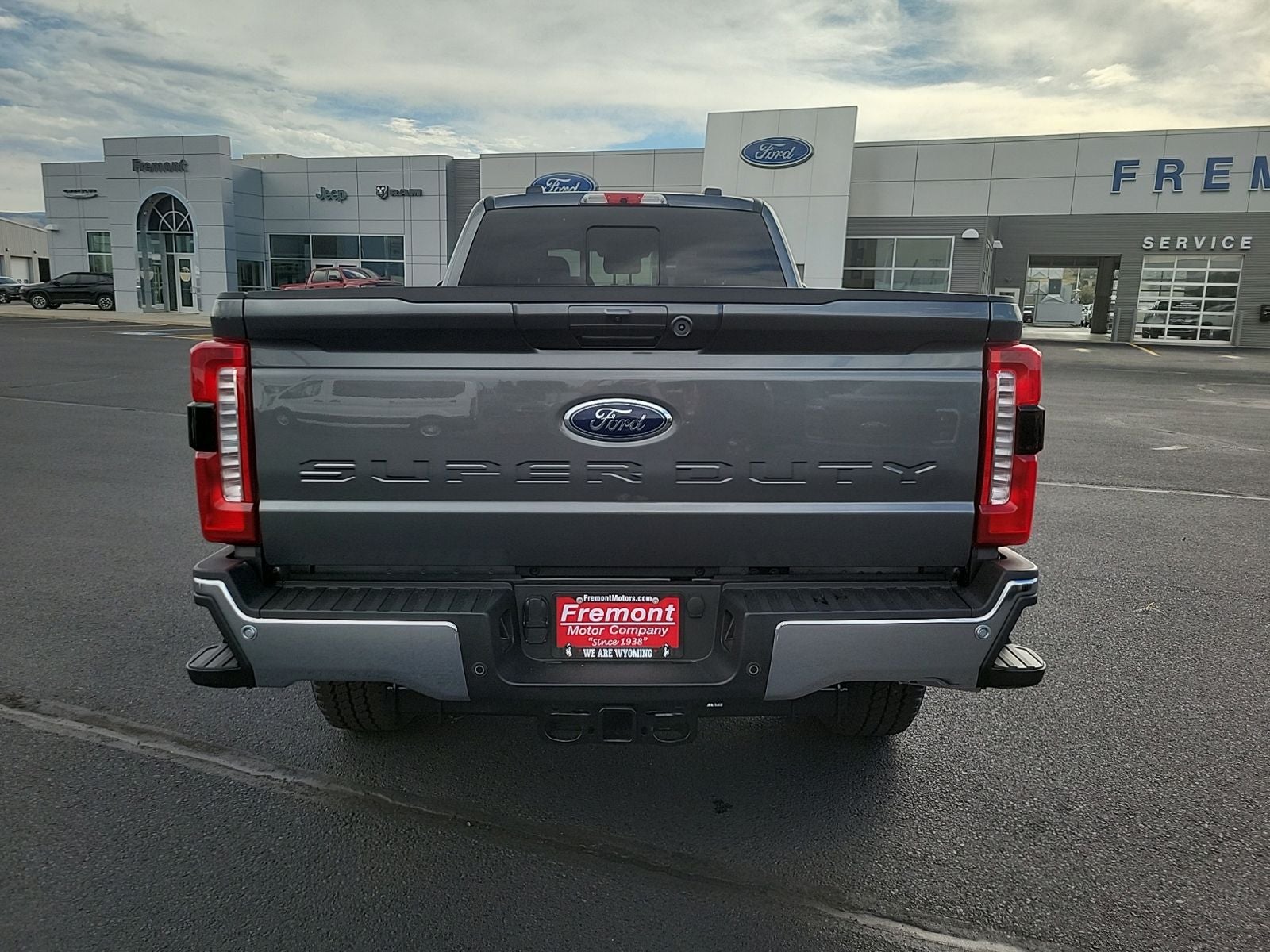 2026 Ford F-350SD Lariat