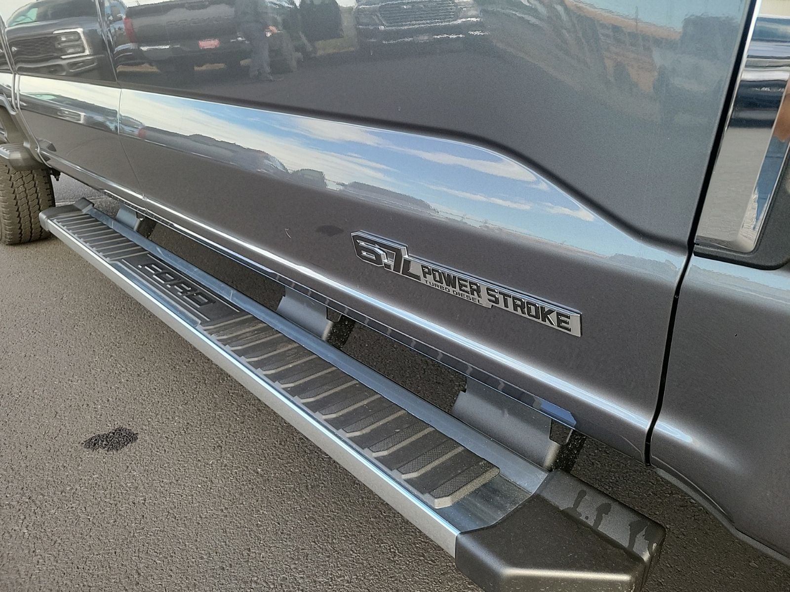 2026 Ford F-350SD Lariat