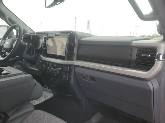 2026 Ford F-350SD XLT DRW