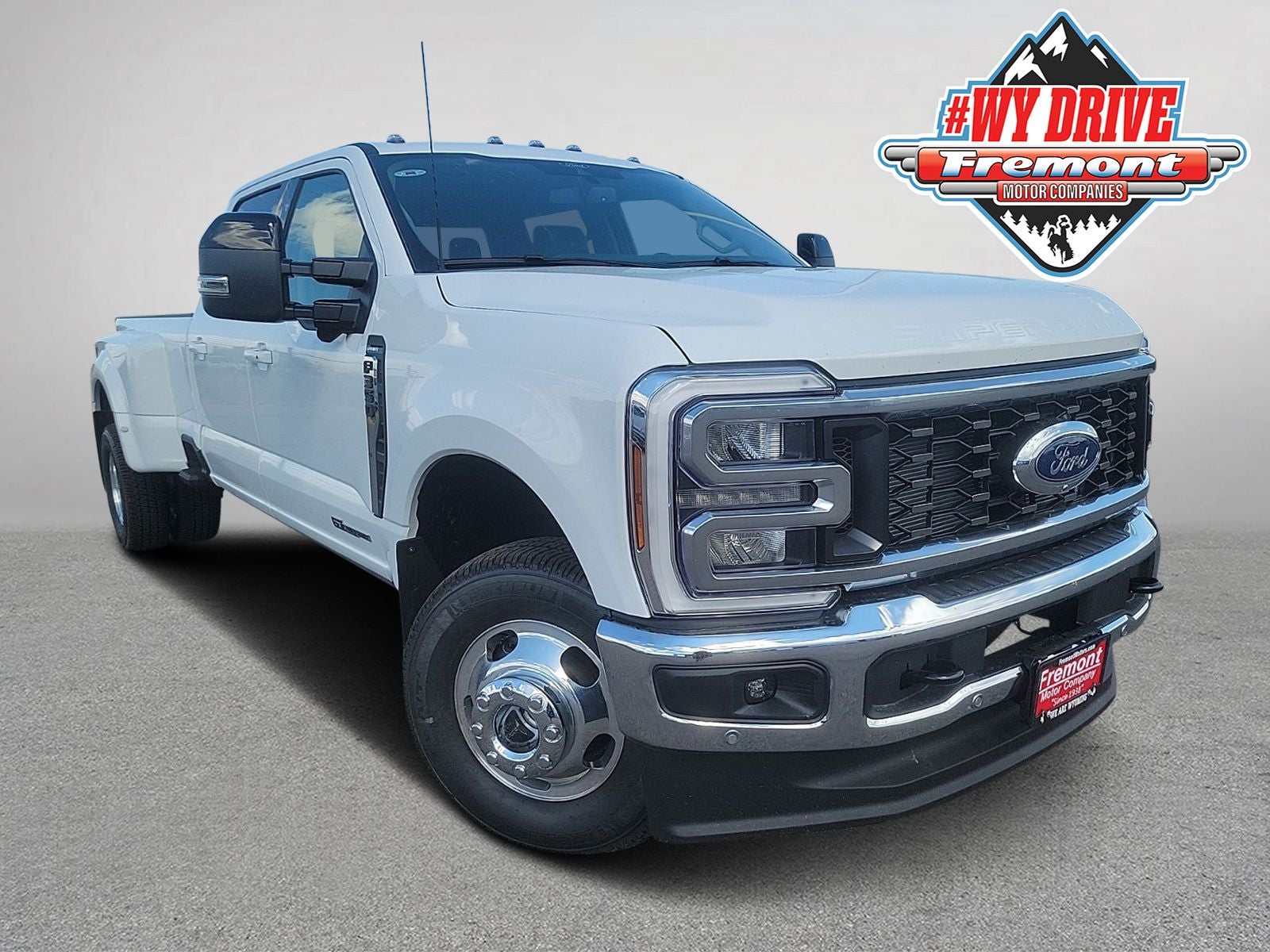 2026 Ford F-350SD Lariat DRW