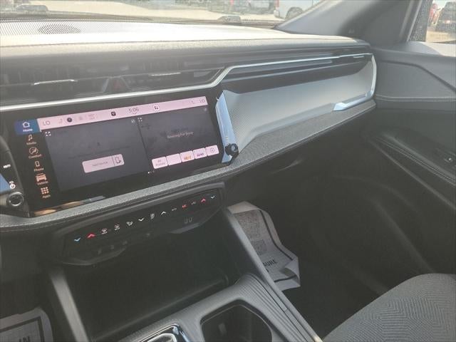 2026 Jeep Cherokee Laredo Hybrid
