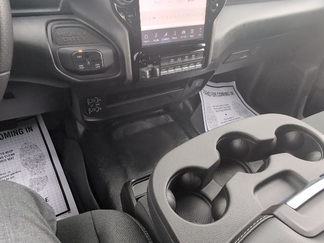 2026 RAM Ram 3500 3500 TRADESMAN CREW CAB 4X4 8' BOX