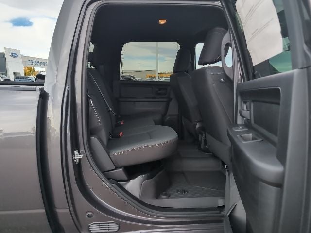 2026 RAM Ram 3500 3500 TRADESMAN CREW CAB 4X4 8' BOX