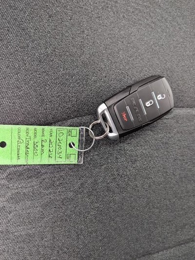 2026 RAM Ram 3500 3500 TRADESMAN CREW CAB 4X4 8' BOX