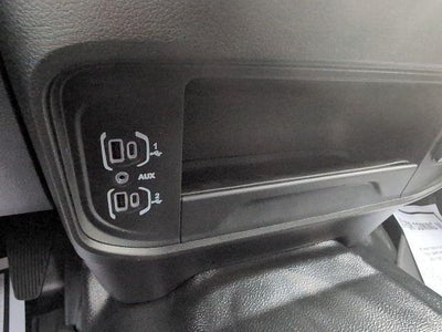 2026 RAM Ram 3500 3500 TRADESMAN CREW CAB 4X4 8' BOX