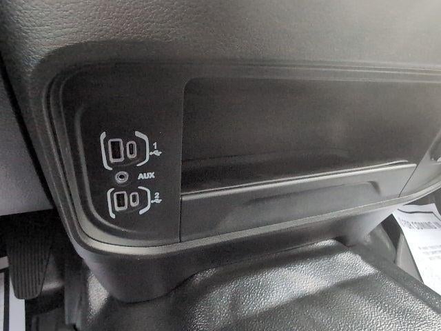 2026 RAM Ram 3500 3500 TRADESMAN CREW CAB 4X4 8' BOX