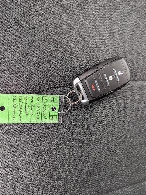 2026 RAM Ram 3500 3500 TRADESMAN CREW CAB 4X4 8' BOX