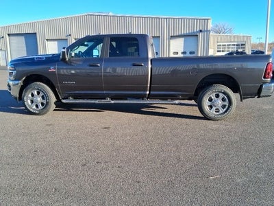 2026 RAM Ram 3500 3500 BIG HORN CREW CAB 4X4 8' BOX