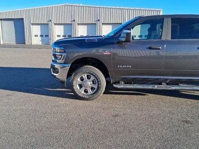 2026 RAM Ram 3500 3500 BIG HORN CREW CAB 4X4 8' BOX