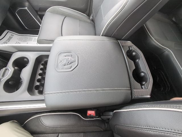 2026 RAM Ram 2500 2500 LAIE CREW CAB 4X4 8' BOX