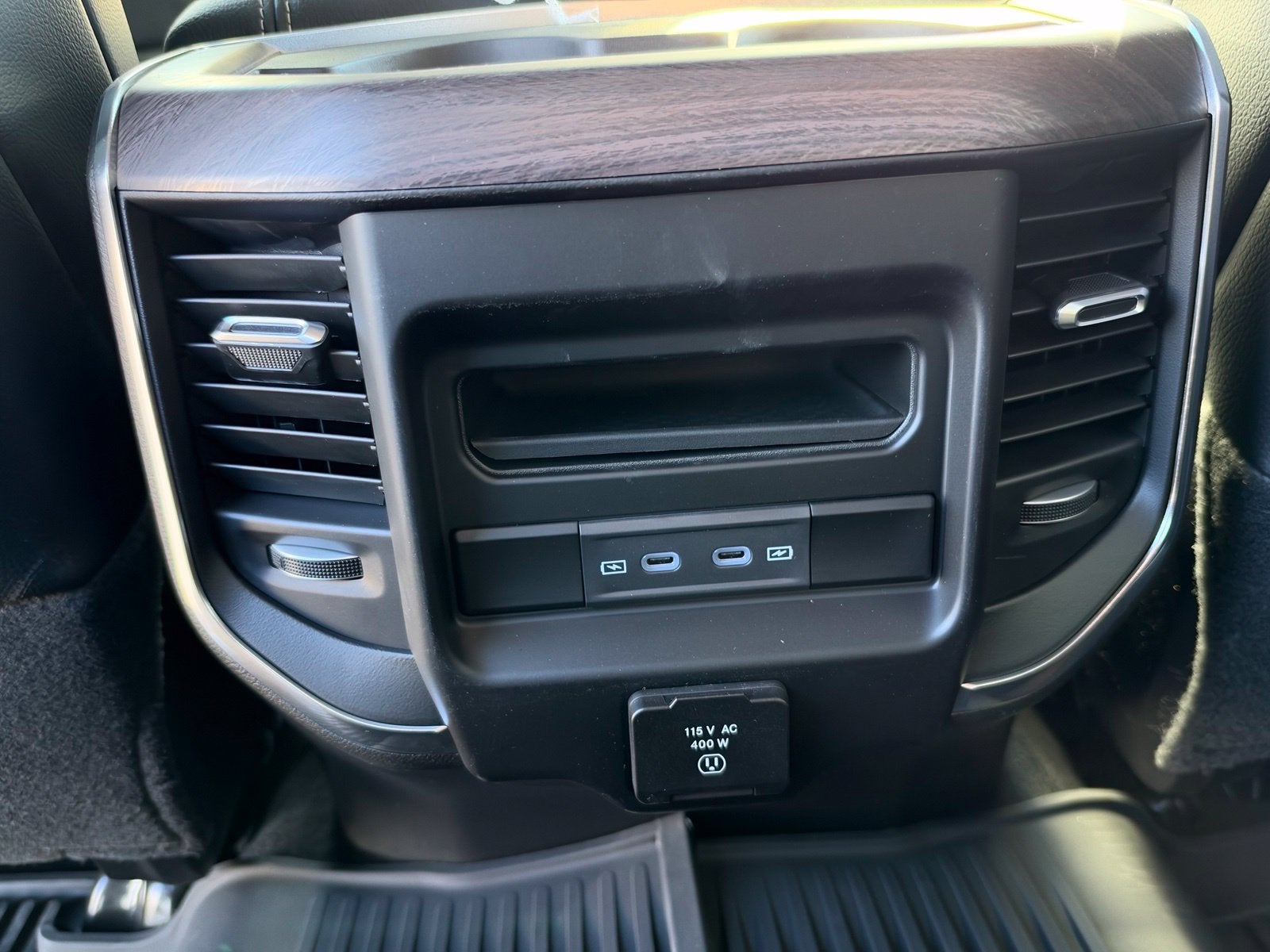 2027 RAM 3500 3500 LAIE CREW CAB 4X4 8' BOX