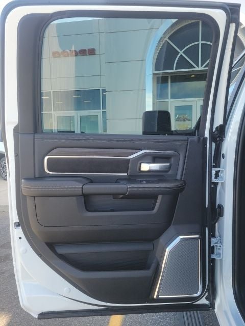 2026 RAM Ram 3500 3500 LAIE CREW CAB 4X4 8' BOX