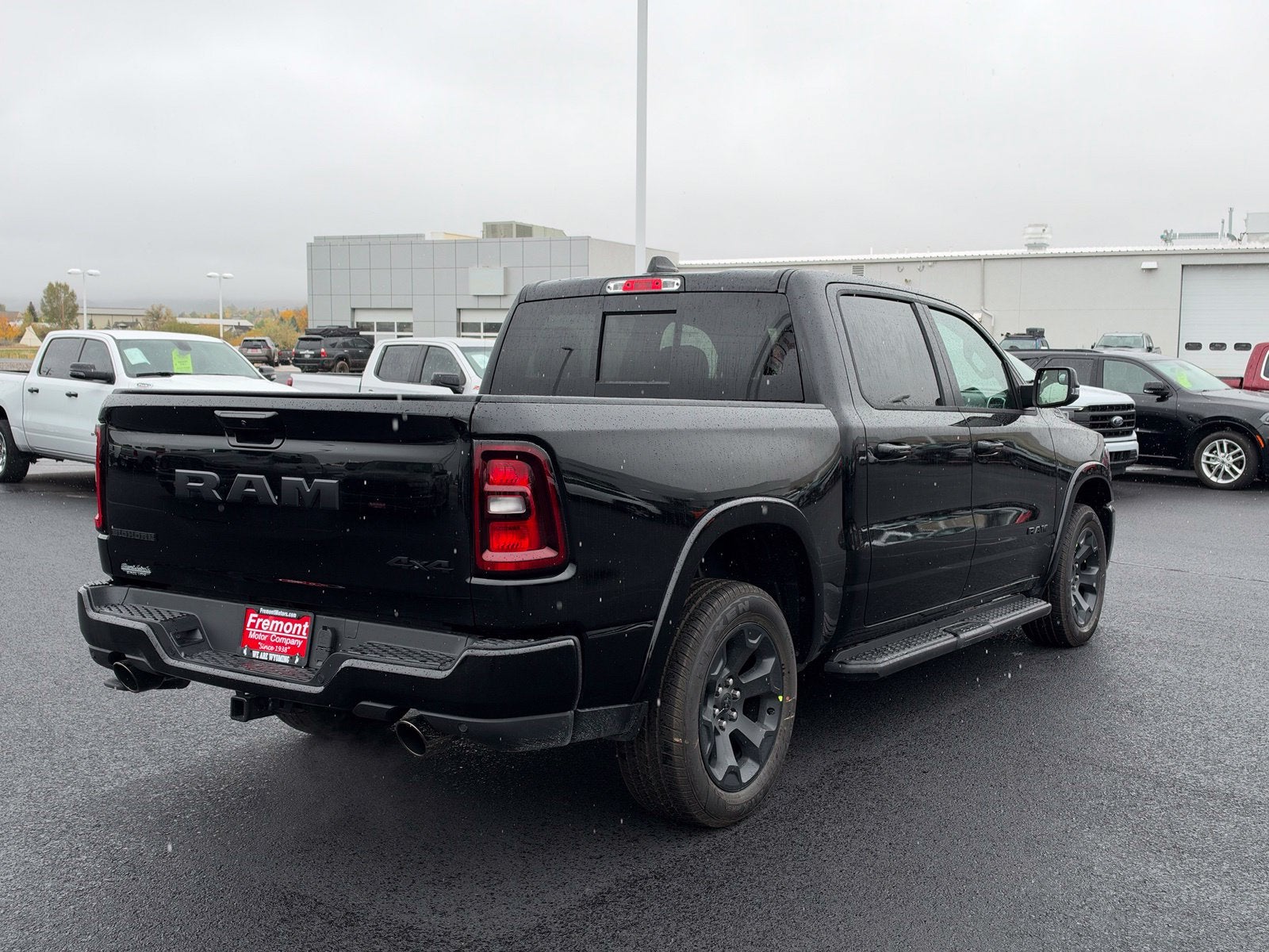 2027 RAM 1500 1500 BIG HORN CREW CAB 4X4 5'7' BOX