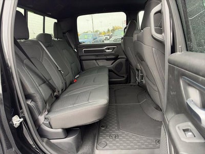 2027 RAM 1500 1500 BIG HORN CREW CAB 4X4 5'7' BOX