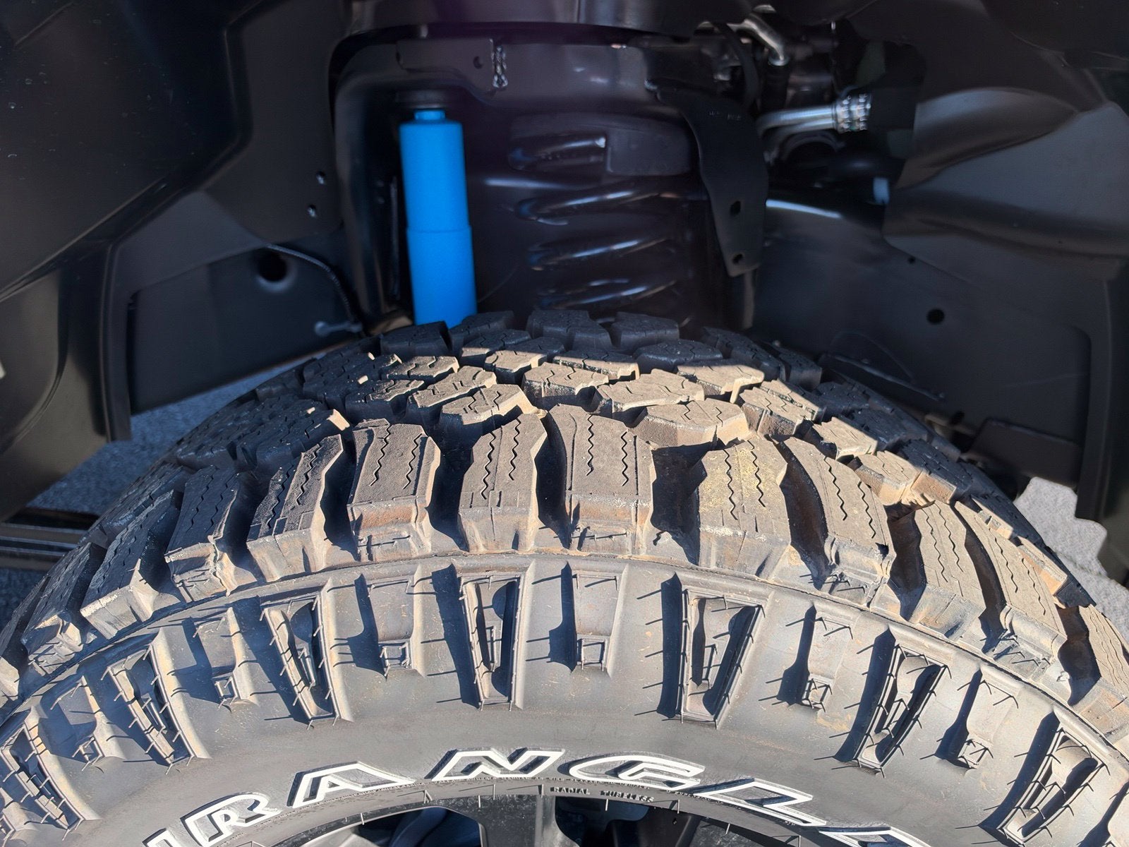 2027 RAM 2500 RAM 2500 TRADESMAN CREW CAB 4X4 6'4' BOX