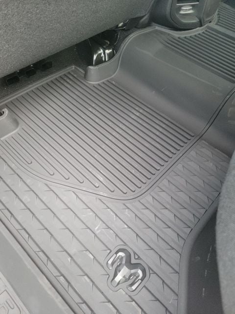 2026 RAM Ram 2500 2500 BLACK EXPRESS CREW CAB 4X4 6'4' BOX