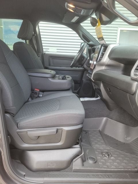 2026 RAM Ram 2500 2500 BLACK EXPRESS CREW CAB 4X4 6'4' BOX