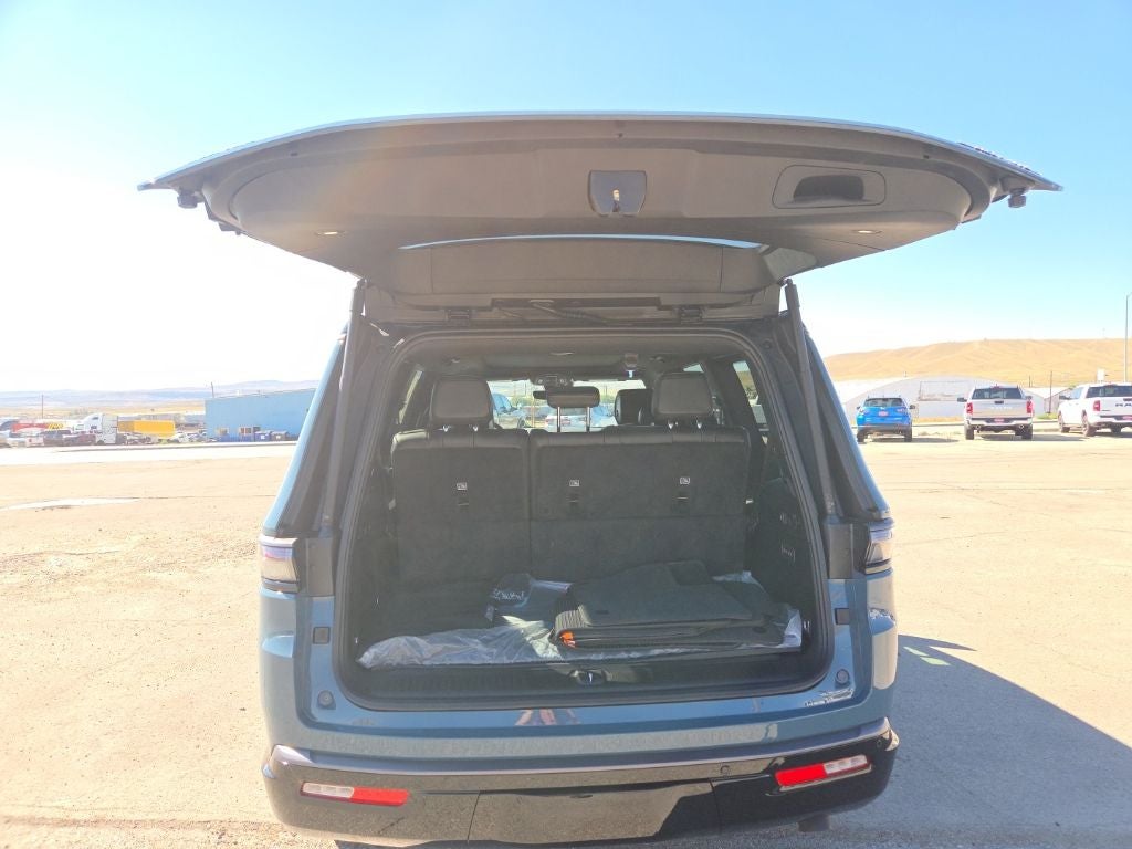 2026 Jeep Grand Wagoneer Upland