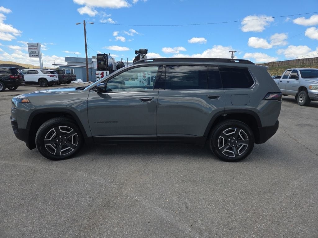 2026 Jeep Cherokee Laredo