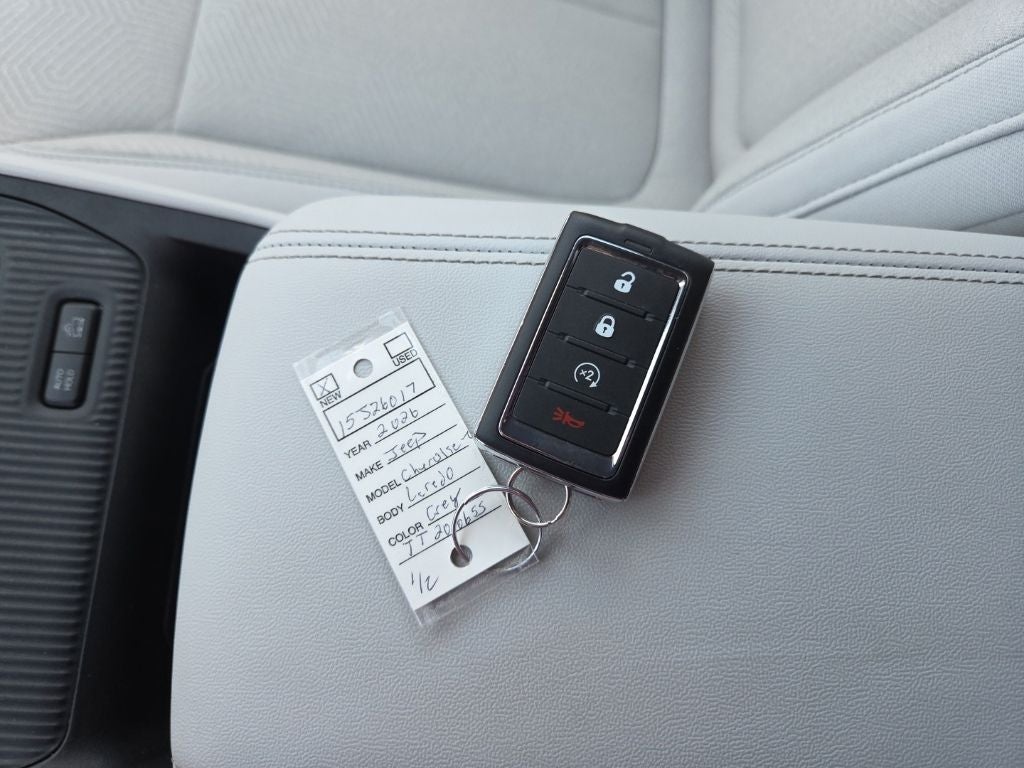 2026 Jeep Cherokee Laredo