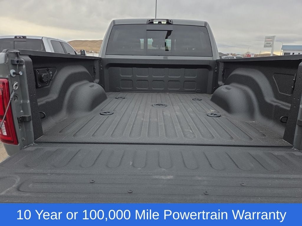 2026 RAM 2500 Laramie Night Edition