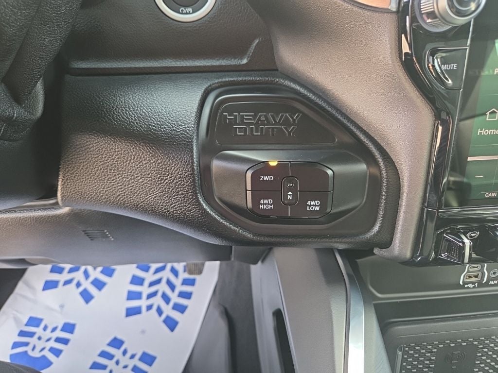 2027 RAM 3500 Laramie DRW