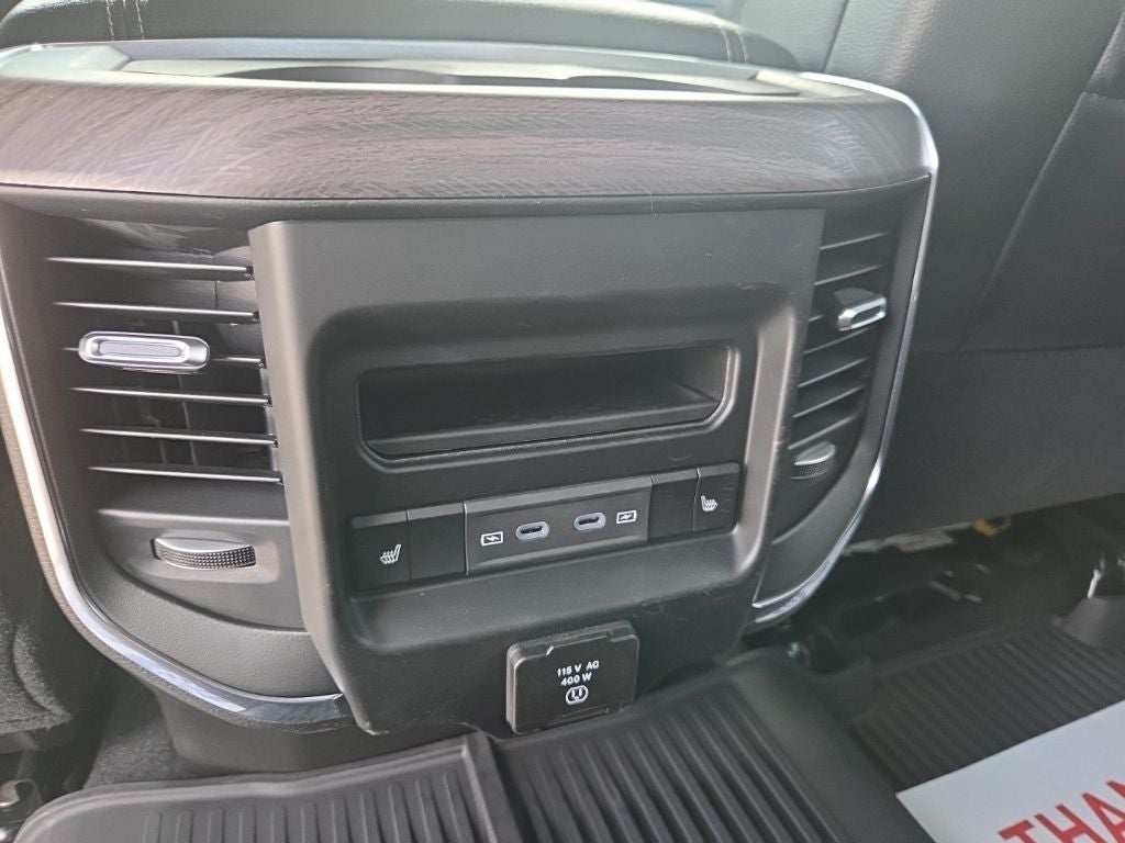 2027 RAM 3500 Laramie DRW