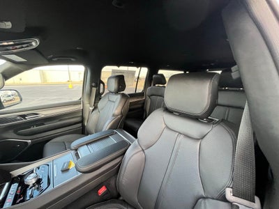 2026 Jeep Grand Wagoneer Limited Altitude