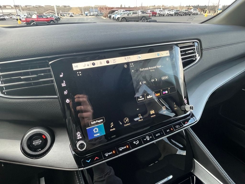 2026 Jeep Grand Wagoneer Limited Altitude