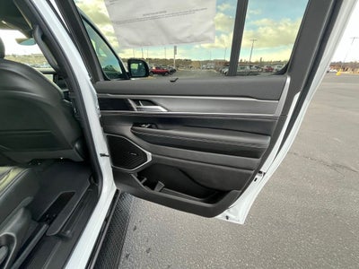 2026 Jeep Grand Wagoneer Limited Altitude