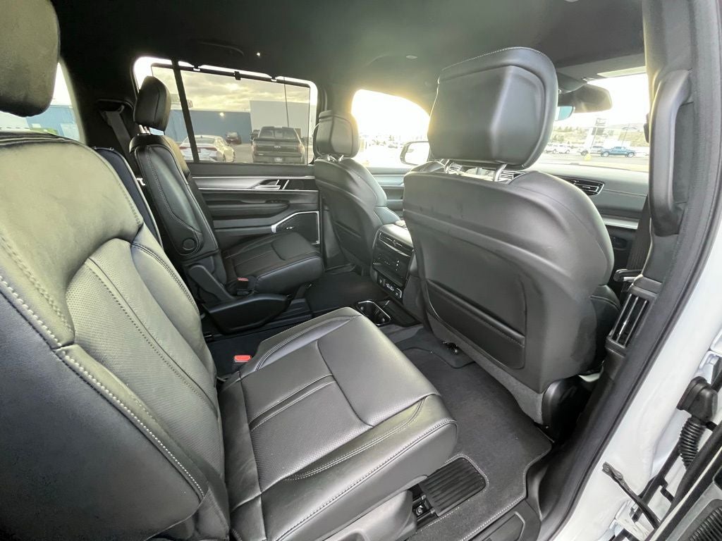 2026 Jeep Grand Wagoneer Limited Altitude