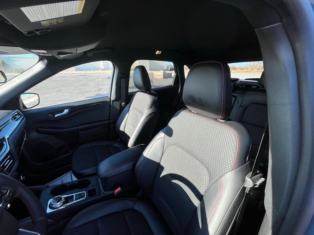 2026 Ford Escape Hybrid ST-Line Select