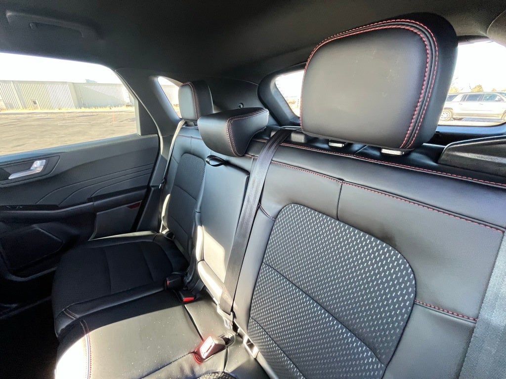 2026 Ford Escape Hybrid ST-Line Select