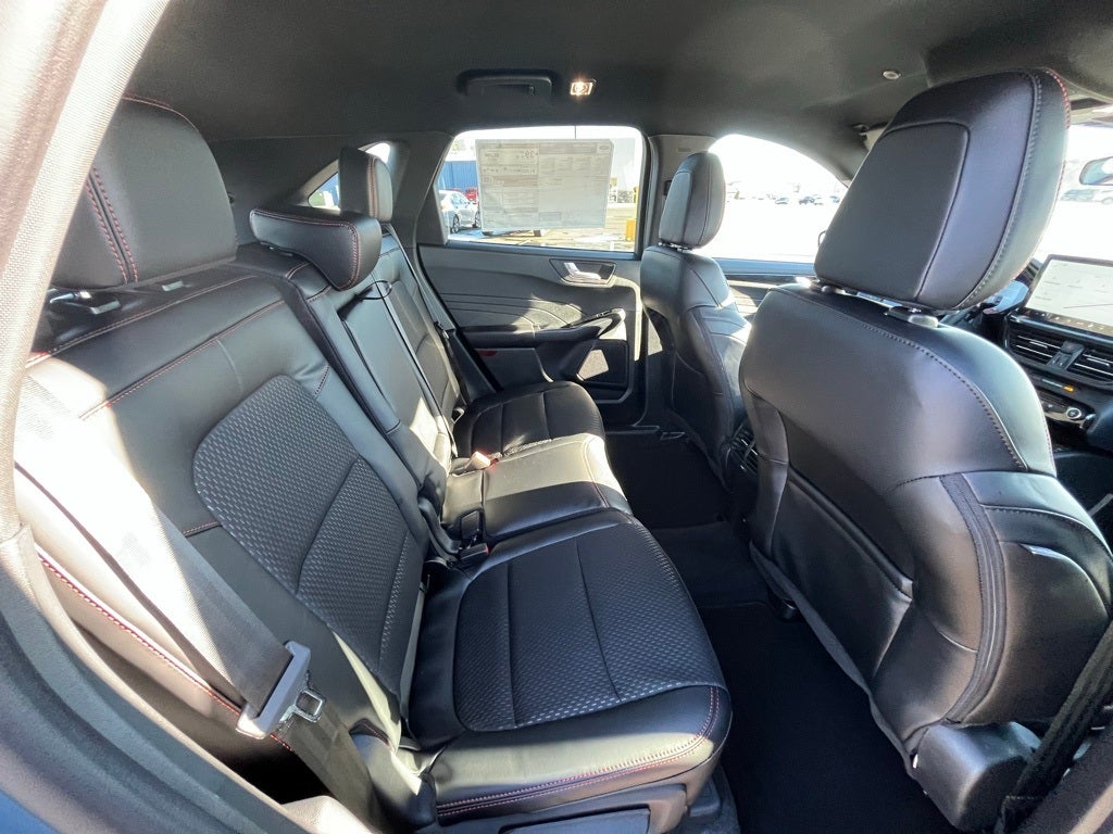 2026 Ford Escape Hybrid ST-Line Select