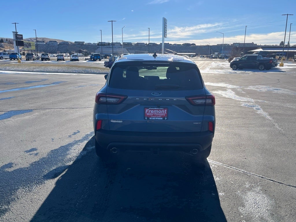 2026 Ford Escape Hybrid ST-Line Select