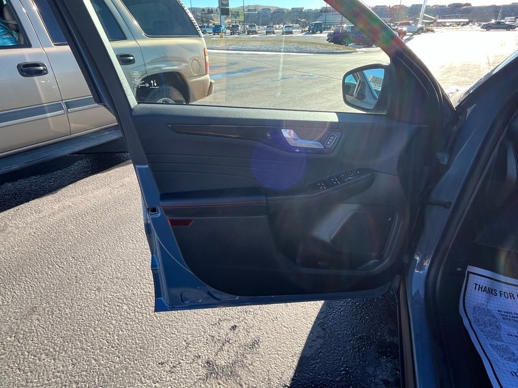 2026 Ford Escape Hybrid ST-Line Select