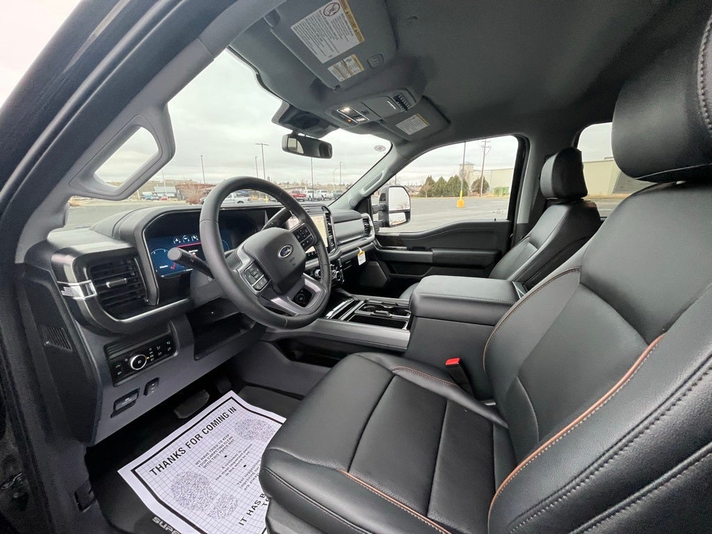 2026 Ford F-350SD Lariat