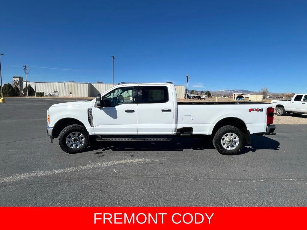 2023 Ford F-350SD XLT