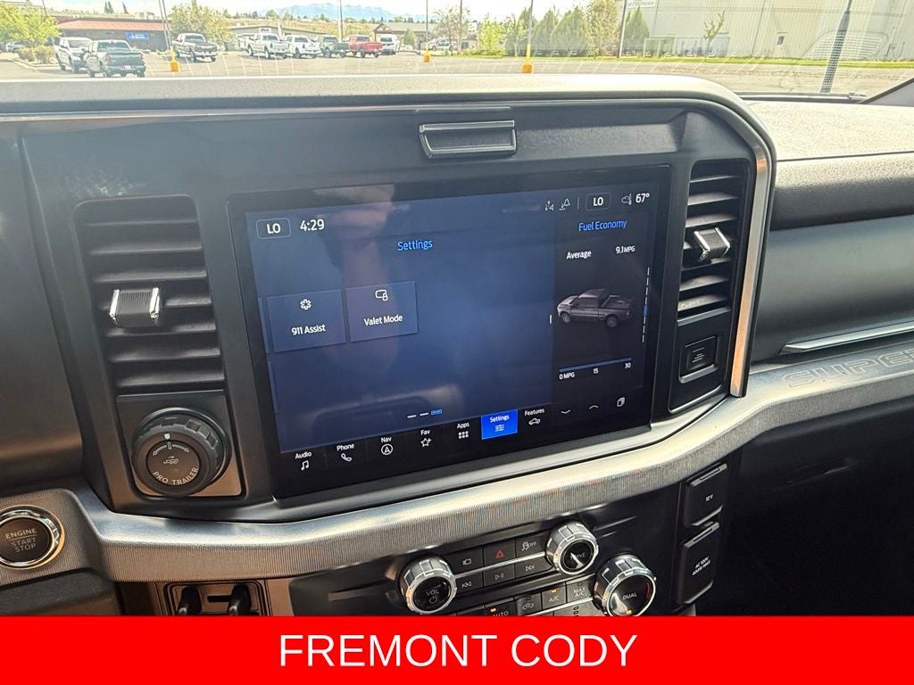 2025 Ford F-350SD Platinum