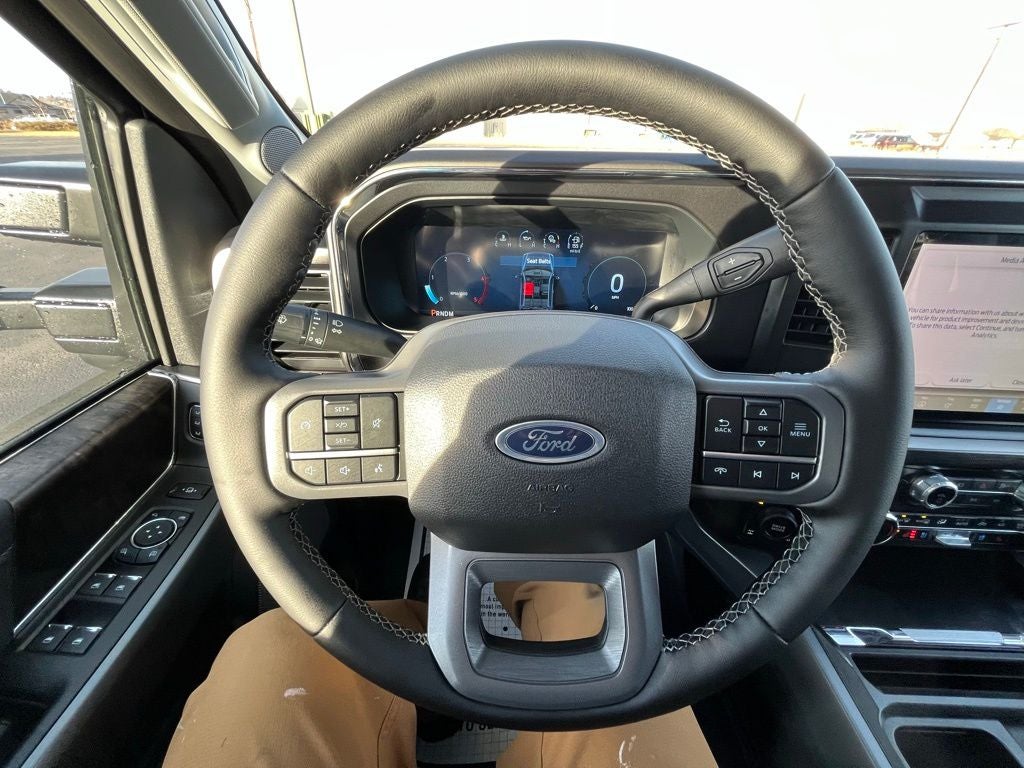 2026 Ford F-350SD Lariat Black Appearance Pkg