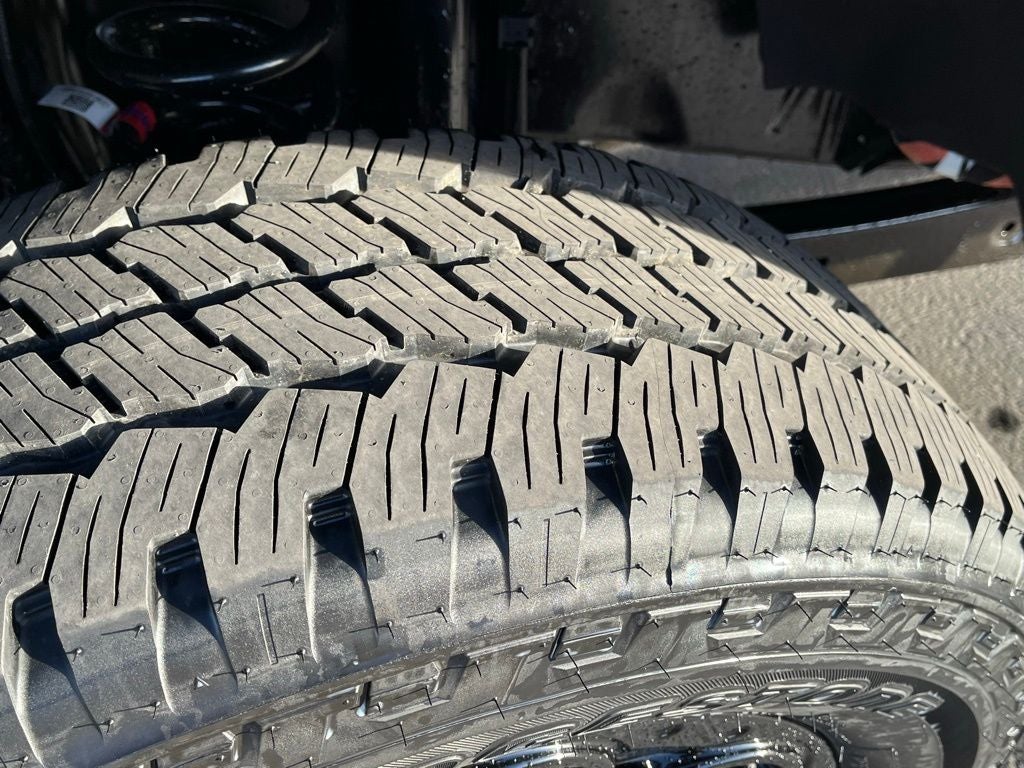 2026 Ford F-350SD Lariat Black Appearance Pkg