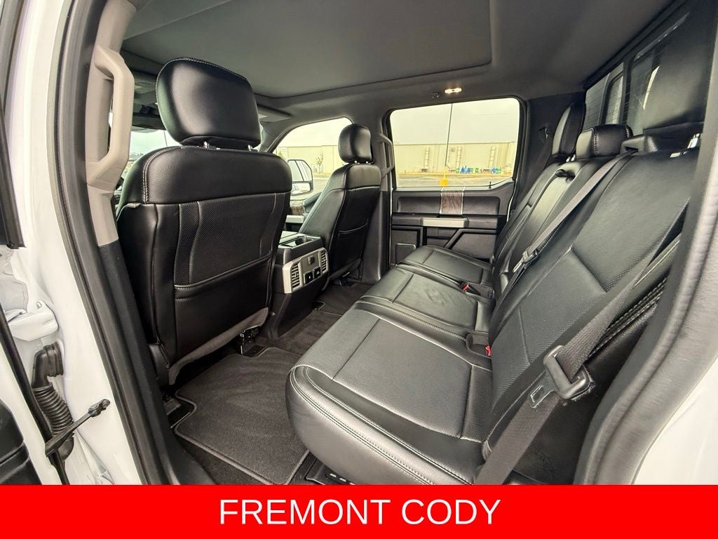 2017 Ford F-350SD Lariat DRW
