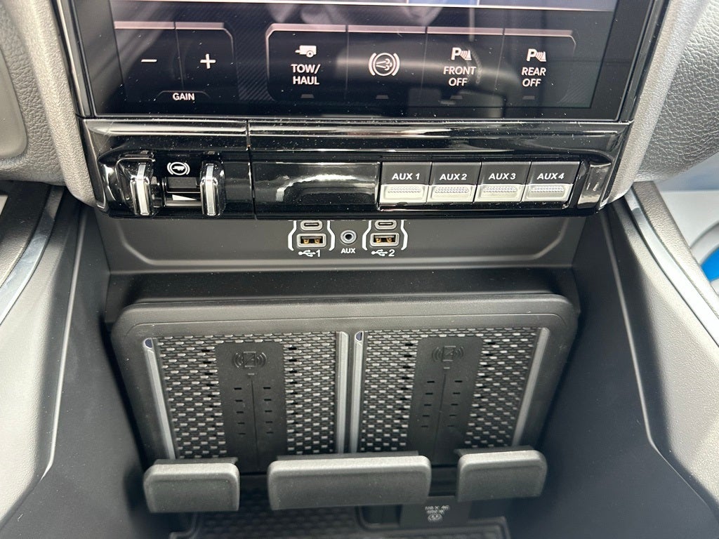 2025 RAM 3500 Laramie