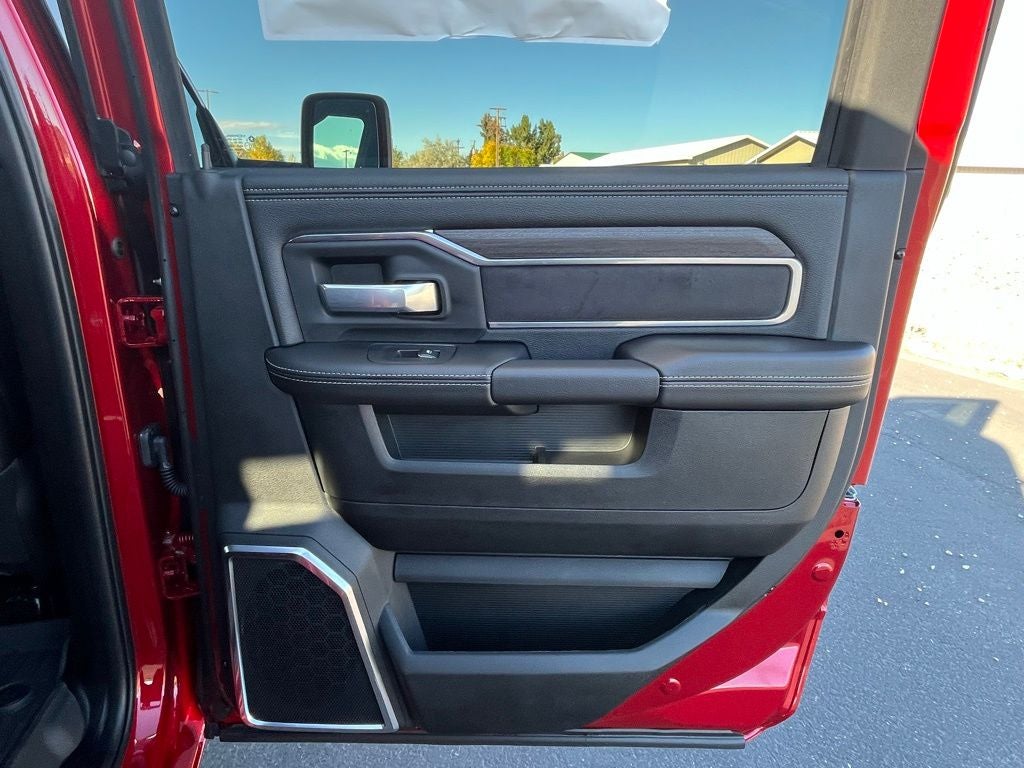 2026 RAM 2500 Laramie Night Edition