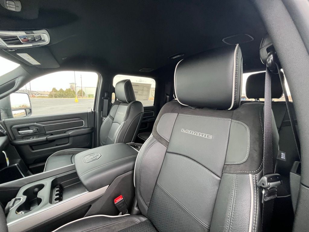 2026 RAM 2500 Laramie Night Edition