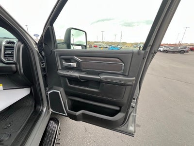 2026 RAM 2500 Laramie Night Edition