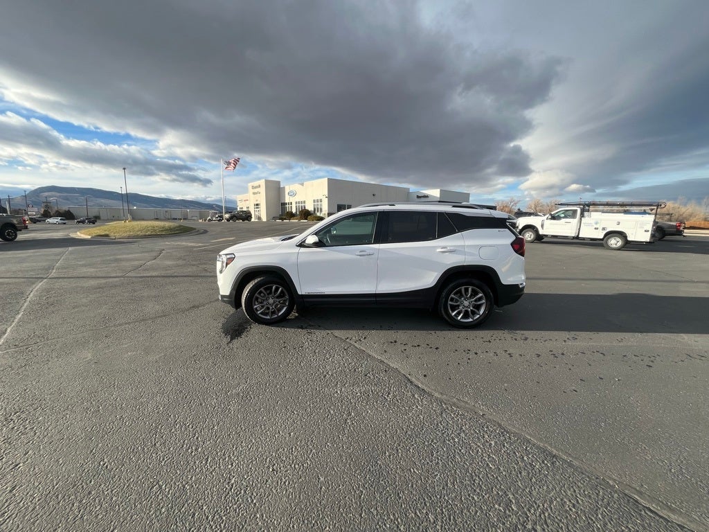 2024 GMC Terrain SLT AWD